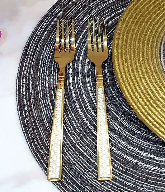 Geometrical Design Golden Fork Set (6 Pcs)